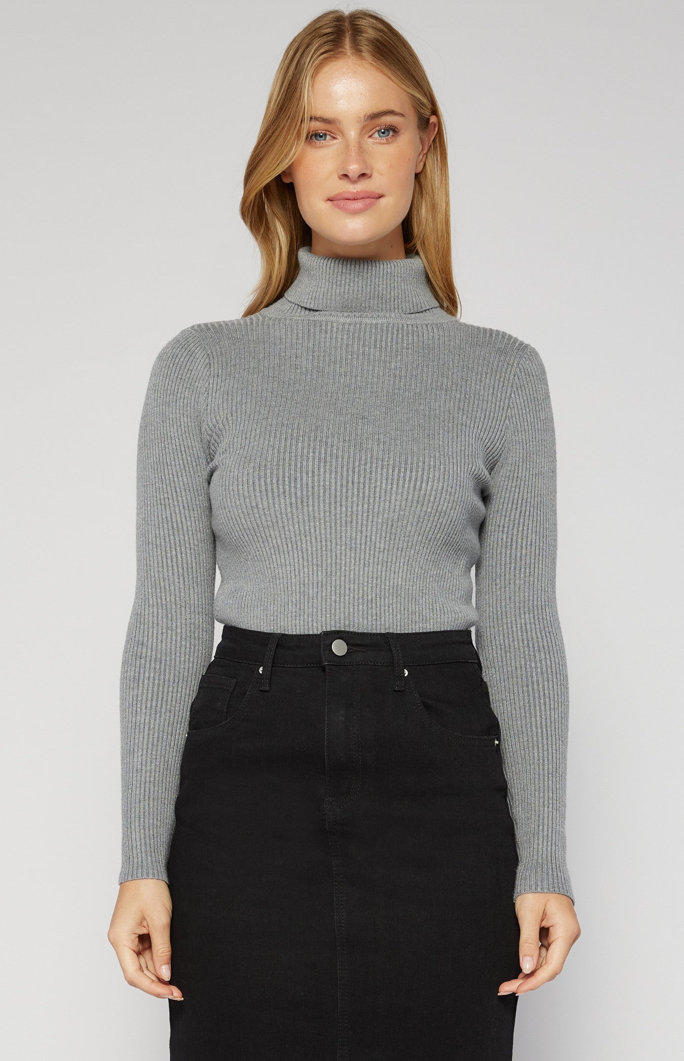 Turtle Neck Knit